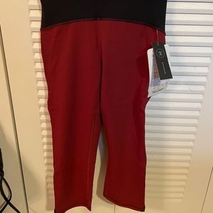NWT - Lululemon Train Times Crop 21” - Size 4